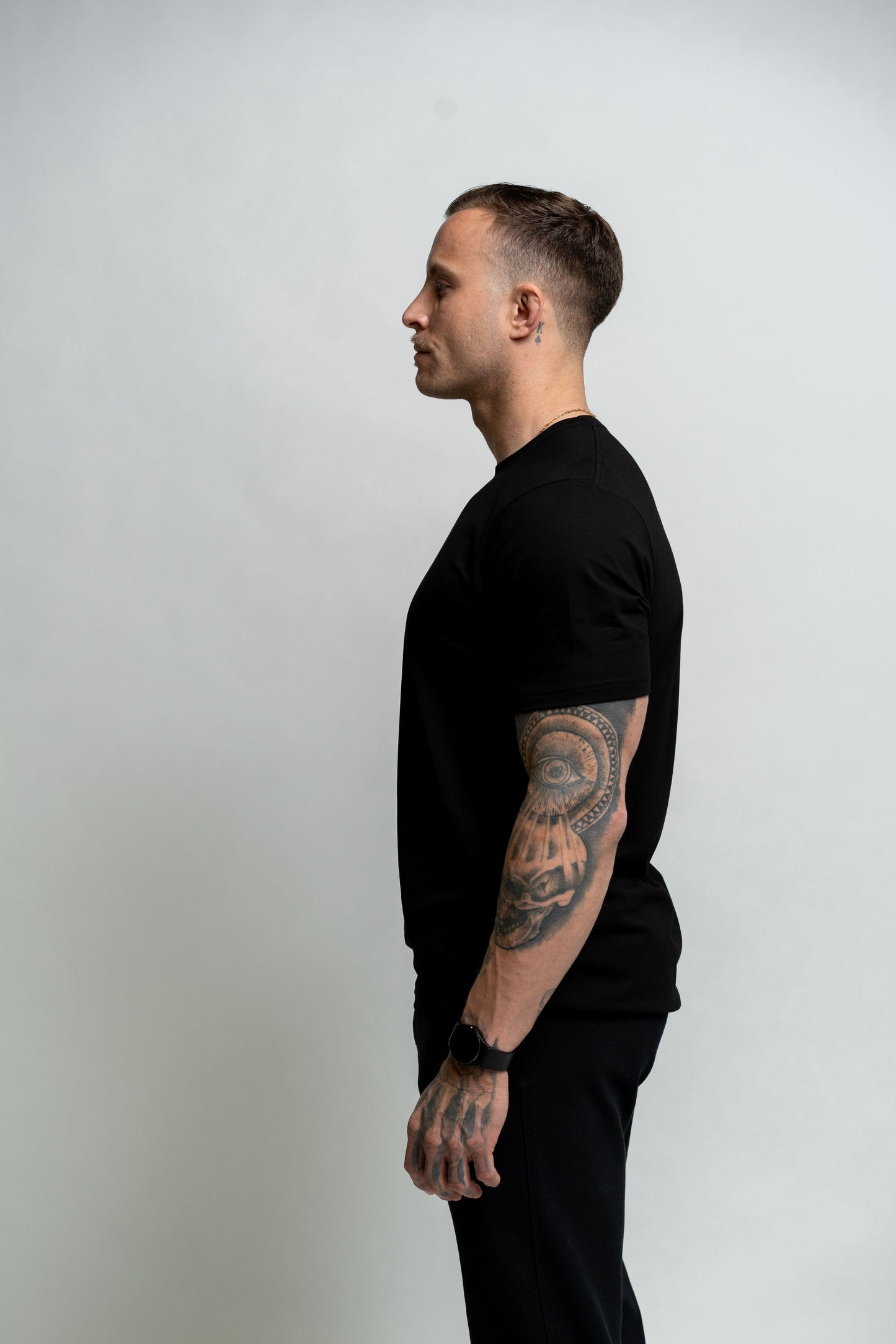 THE PREMIUM T-SHIRT