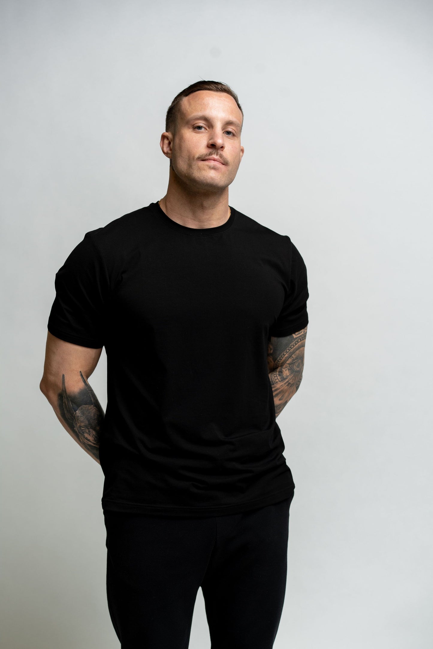 THE PREMIUM T-SHIRT